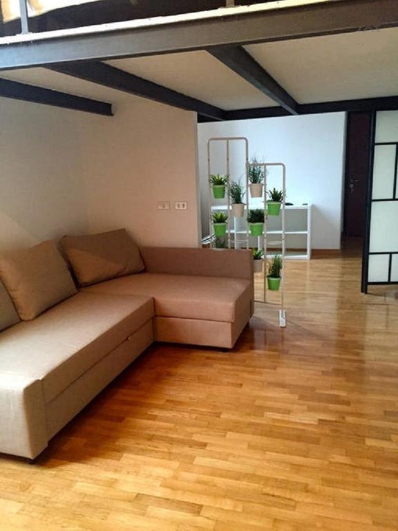 V12 Design Apartments Milan Ruang foto