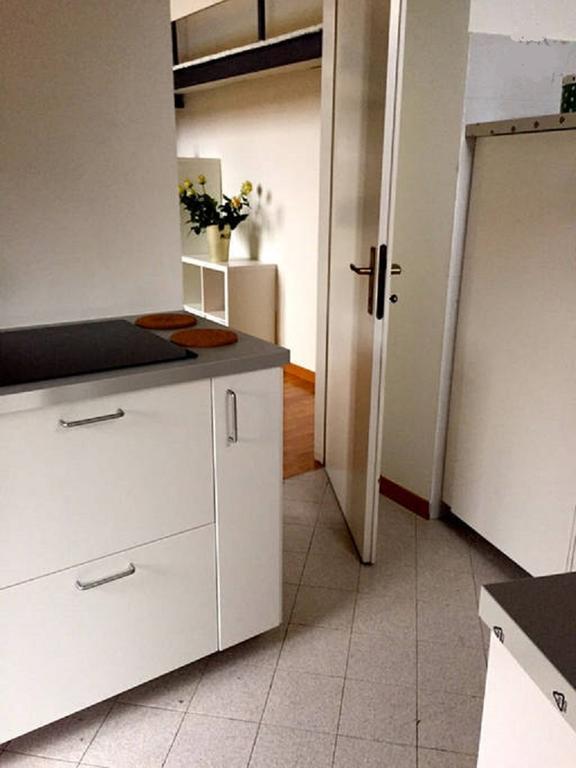 V12 Design Apartments Milan Ruang foto