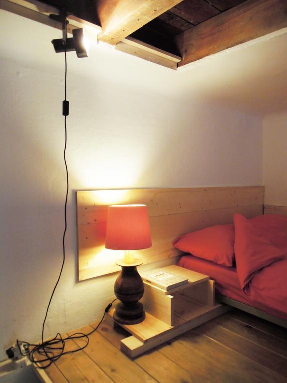 V12 Design Apartments Milan Bagian luar foto